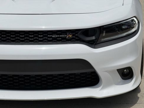Used 2023 Dodge Charger Scat Pack RWD image 7