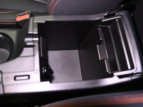 Used 2023 Subaru Crosstrek 2.0i Premium image 24