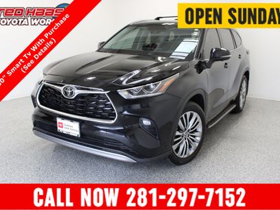 Used 2024 Toyota Highlander Platinum