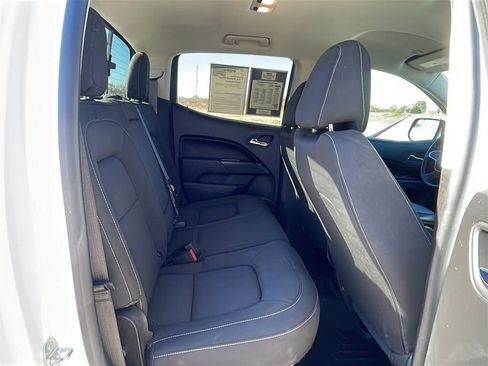 Used 2021 Chevrolet Colorado LT w/ LT Convenience Package image 12