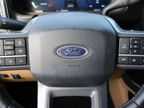 Used 2024 Ford F250 Lariat w/ Lariat Ultimate Package image 40