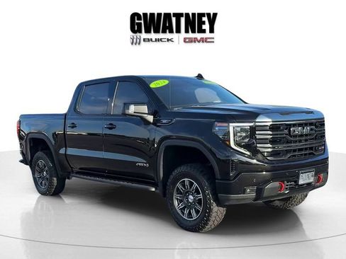Used 2024 GMC Sierra 1500 AT4 w/ Technology Package AWD/4WD image 3