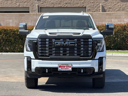 New 2026 GMC Sierra 2500 Denali Ultimate AWD/4WD image 9