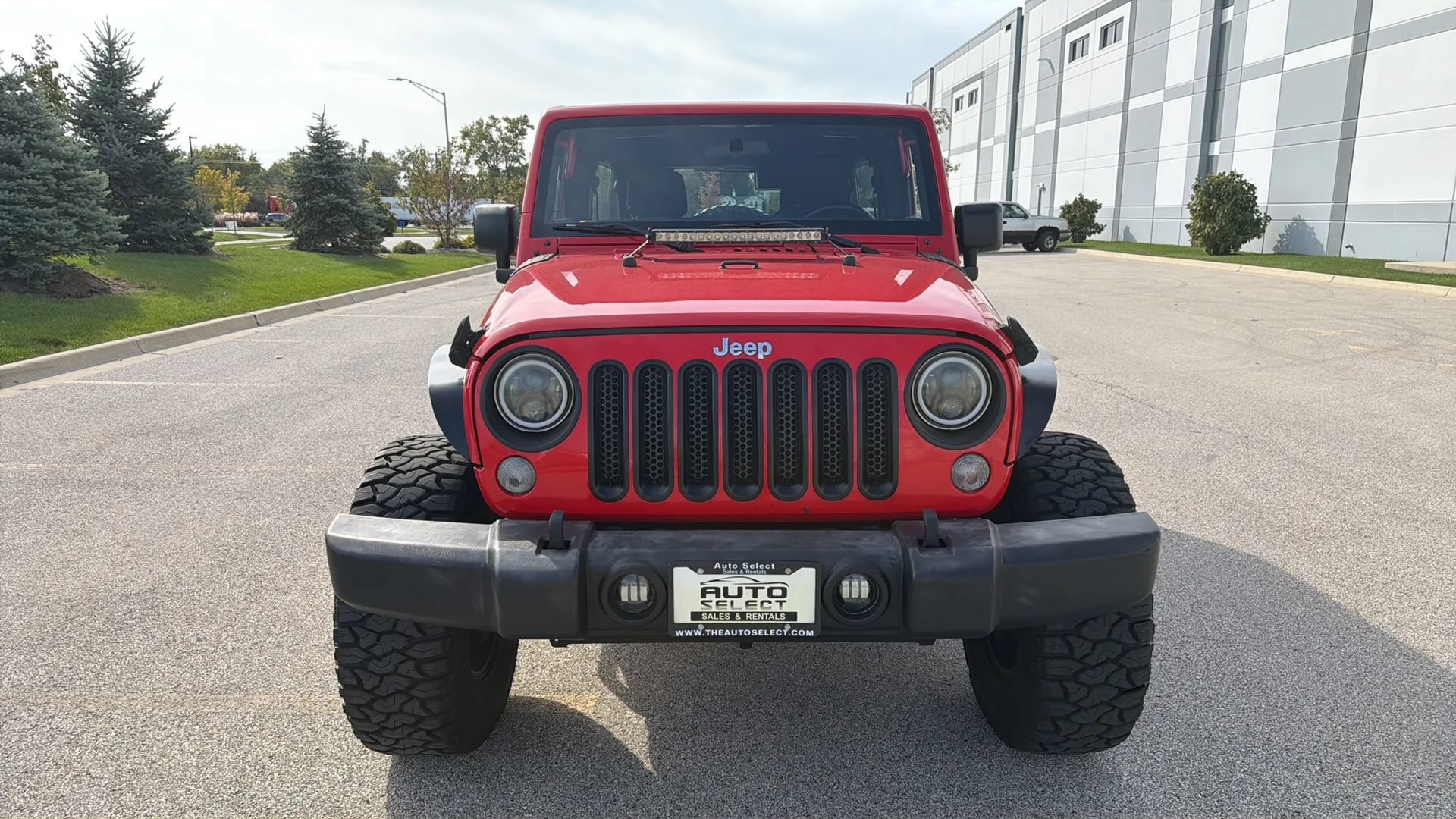 Used 2015 Jeep Wrangler Unlimited Sport w/ Connectivity Group AWD/4WD image 2