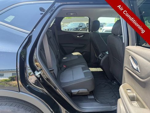 Used 2025 Chevrolet Blazer LT w/ Driver Confidence Package AWD/4WD image 37