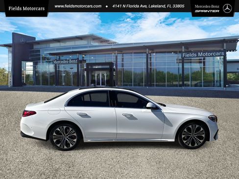 New 2025 Mercedes-Benz E 450 4MATIC Sedan image 2
