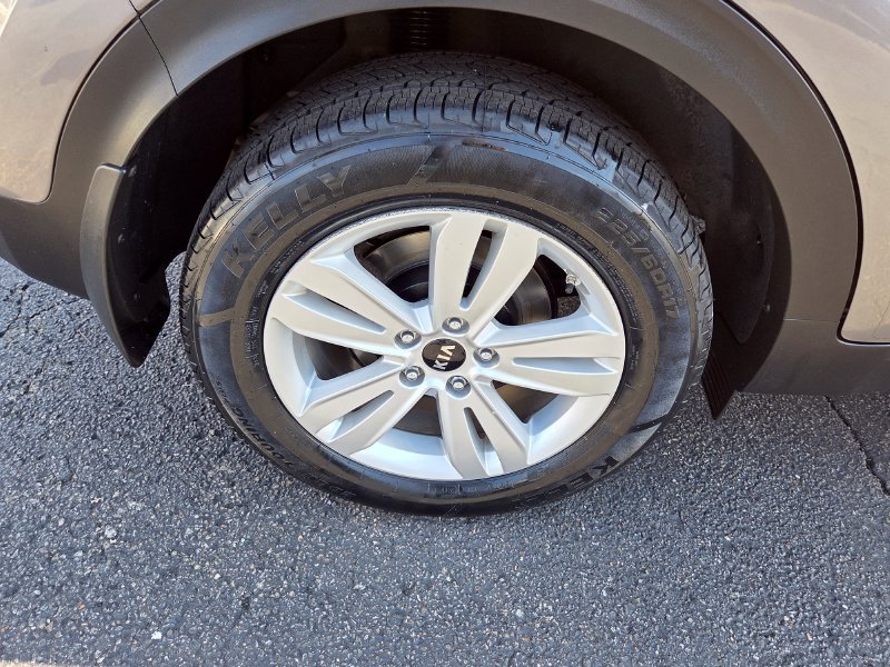 Used 2017 Kia Sportage LX AWD/4WD image 9