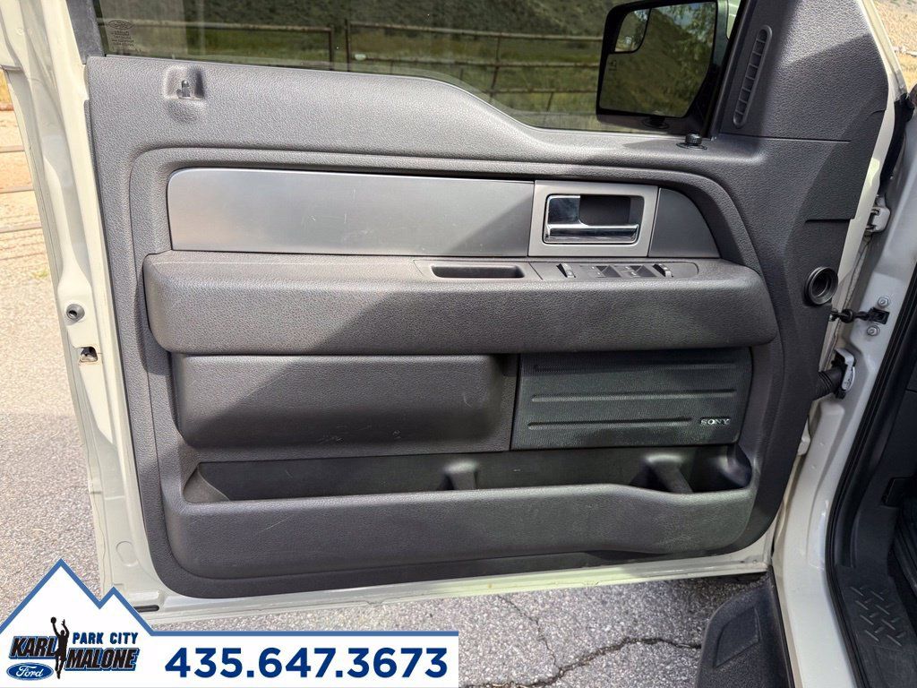Used 2013 Ford F150 Raptor w/ Luxury Equipment Group AWD/4WD image 15