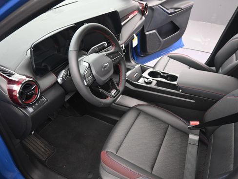New 2026 Chevrolet Equinox RS w/ Safety and Technology Package AWD/4WD image 19