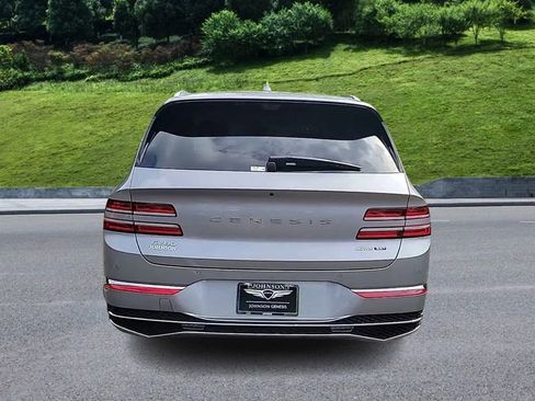 Used 2025 Genesis GV80 3.5T Prestige image 7