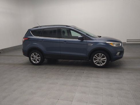 Used 2018 Ford Escape SE w/ Ford Safe & Smart Package AWD/4WD image 11