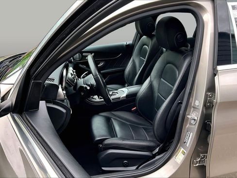 Used 2020 Mercedes-Benz C 300 4MATIC Sedan image 9