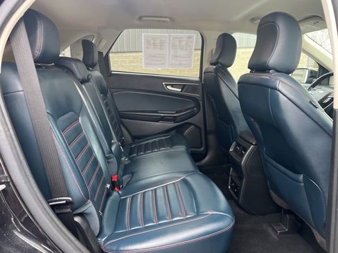 Used 2023 Ford Edge SEL w/ Sport Appearance Package image 14