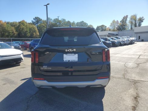 New 2026 Kia Sorento LX image 5