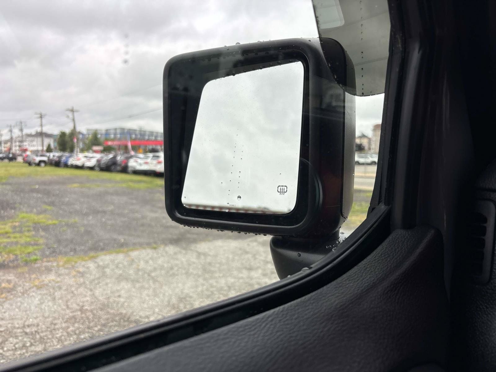 Used 2023 Jeep Gladiator Rubicon w/ LED Lighting Group AWD/4WD image 30