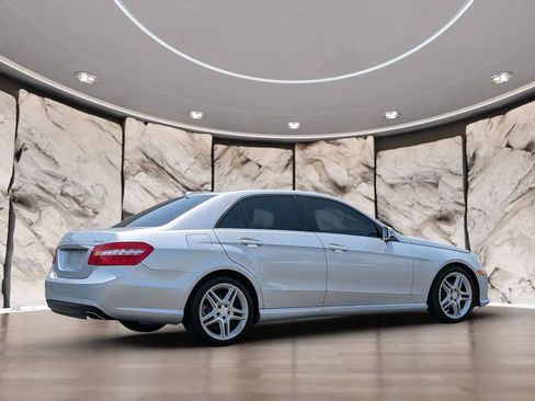 Used 2011 Mercedes-Benz E 350 4MATIC Sedan image 12