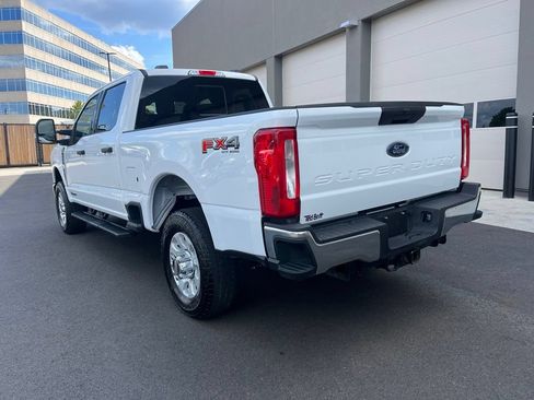 Used 2024 Ford F350 XLT w/ FX4 Off-Road Package AWD/4WD image 6