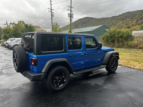 Used 2021 Jeep Wrangler Unlimited Sport w/ Dual Top Group image 5