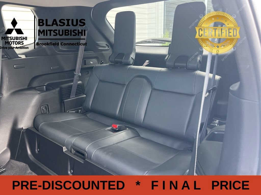 Used 2024 Mitsubishi Outlander 4WD Plug-In Hybrid image 39