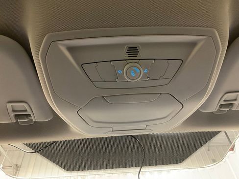 Used 2015 Ford Focus SE w/ Equipment Group 201A image 25