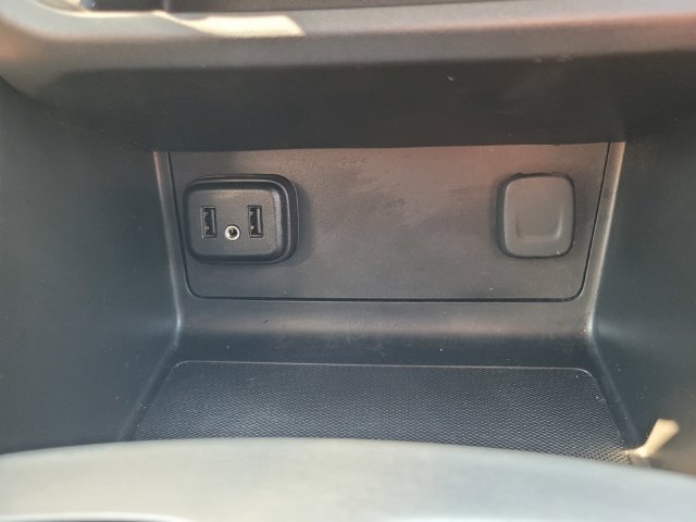 Used 2022 Chevrolet Colorado LT w/ Safety Package RWD image 25