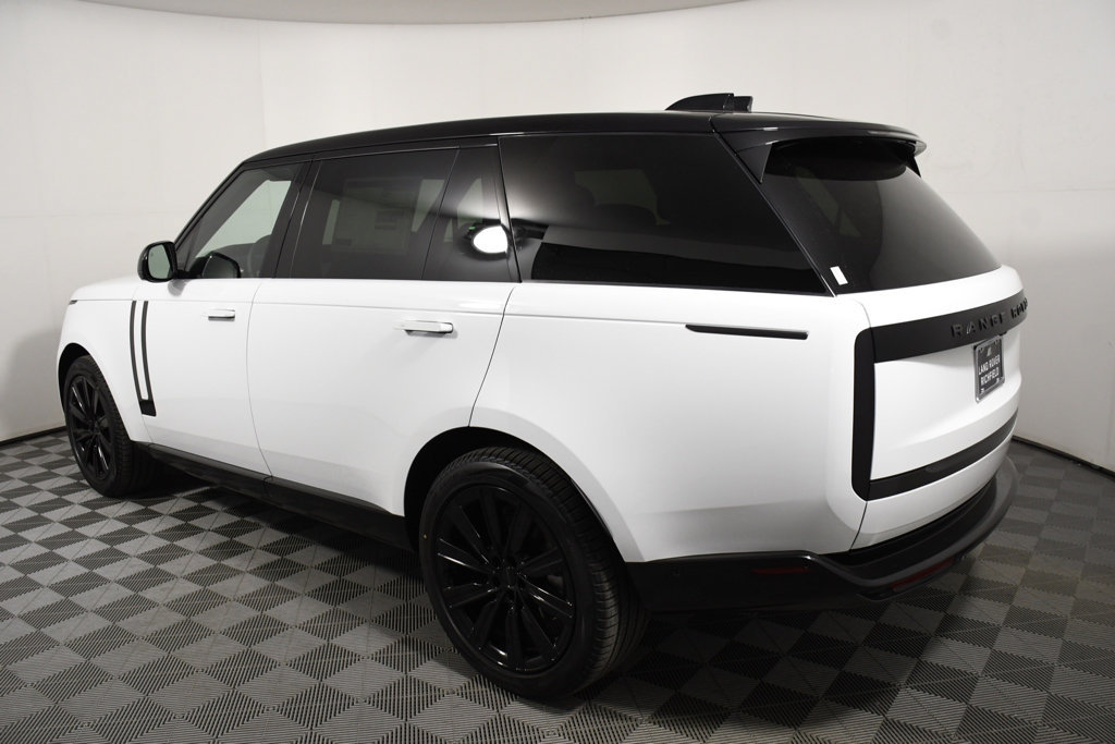 New 2026 Land Rover Range Rover Long Wheelbase SE AWD/4WD image 3