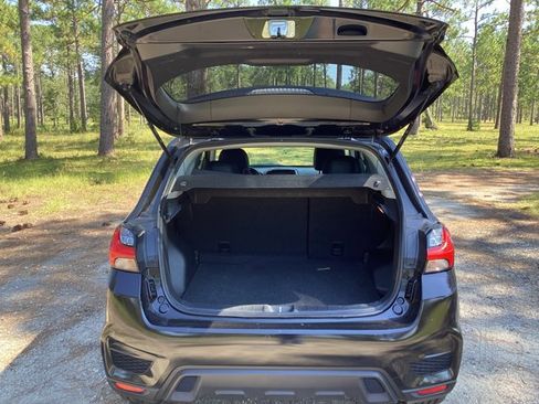 Used 2022 Mitsubishi Outlander Sport SE image 7