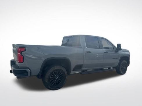 Used 2024 Chevrolet Silverado 2500 LTZ w/ LTZ Plus Package image 9