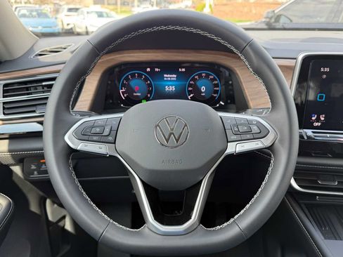 New 2026 Volkswagen Atlas SE AWD/4WD image 7
