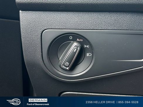 Used 2022 Volkswagen Tiguan SE FWD image 26