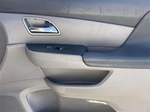 Used 2016 Honda Odyssey EX-L image 17