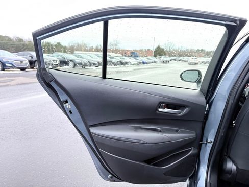 Used 2020 Toyota Corolla SE image 17