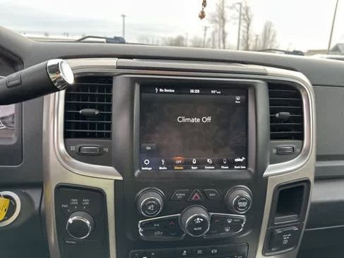 Used 2018 RAM 2500 SLT w/ Snow Chief Group image 7