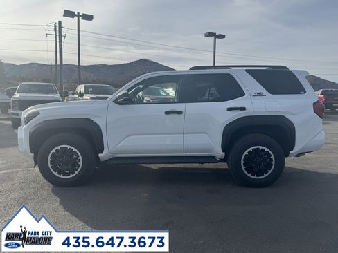 Used 2025 Toyota 4Runner TRD Sport image 7