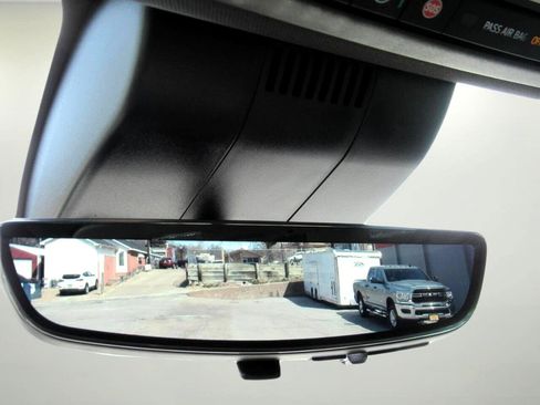 Used 2024 Chevrolet Silverado 3500 LTZ w/ LTZ Convenience Package image 36