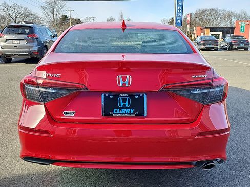 Used 2023 Honda Civic Sport image 5