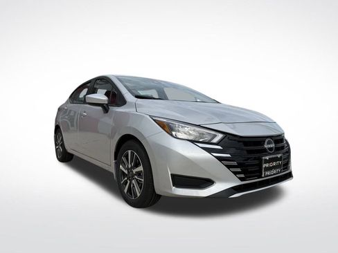 New 2025 Nissan Versa SV image 6