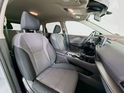 Certified 2023 Nissan Rogue SV image 27