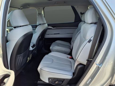 Used 2024 Hyundai Palisade SEL image 13