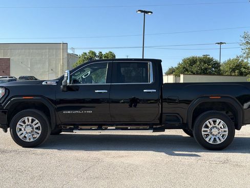 Used 2022 GMC Sierra 2500 Denali w/ Denali Ultimate Package AWD/4WD image 5