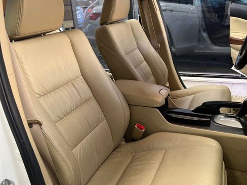 Used 2011 Honda Accord EX-L image 13