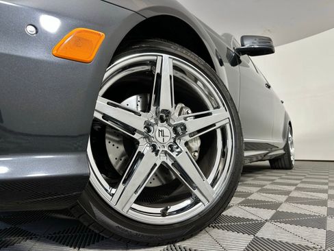 Used 2011 Mercedes-Benz S 550 4MATIC image 9