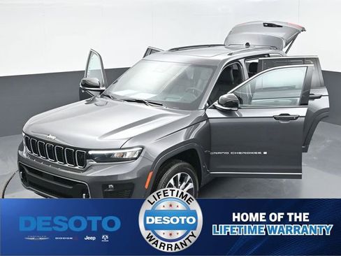 New 2025 Jeep Grand Cherokee Overland w/ Adv Protech Group III AWD/4WD image 28