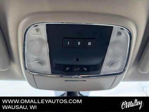 Used 2015 Dodge Durango Limited w/ Nav & Power Liftgate Group image 24