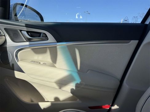 Certified 2026 Genesis G70 2.5T Prestige image 33