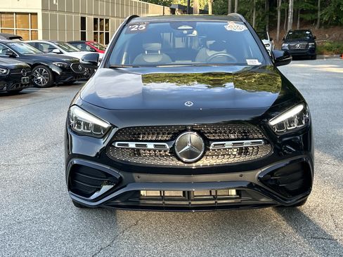 Certified 2025 Mercedes-Benz GLA 250 4MATIC image 3