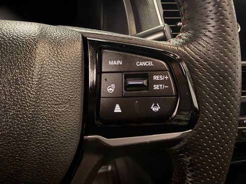 Used 2025 Honda Ridgeline Black Edition image 21