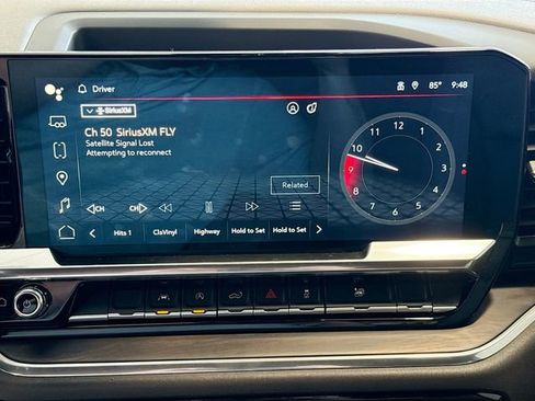 Used 2022 GMC Sierra 1500 SLT image 15