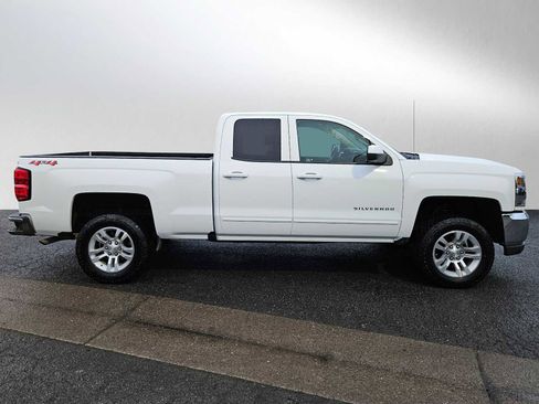 Used 2019 Chevrolet Silverado 1500 LT w/ All Star Edition image 2