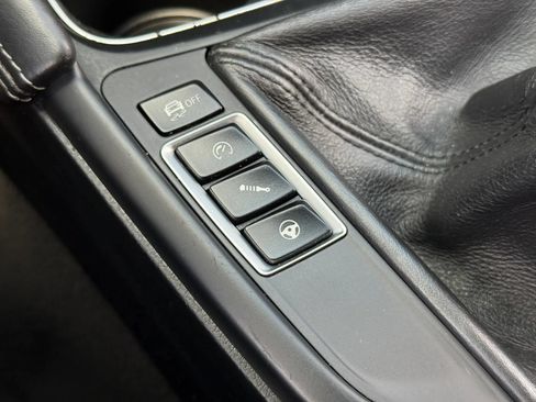 Used 2015 BMW M4 Coupe RWD image 25